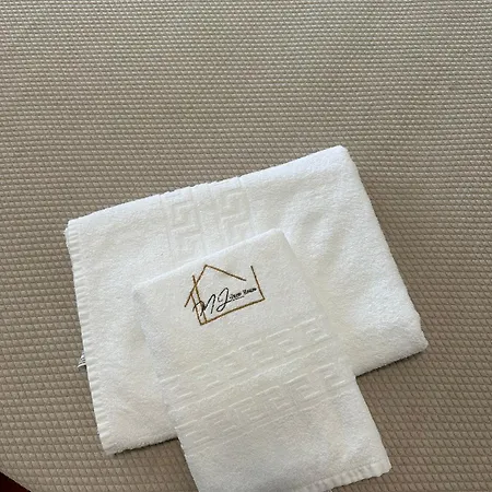 بيت ضيافة Mj