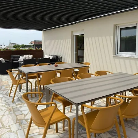 Mj 4* 포보아데바짐